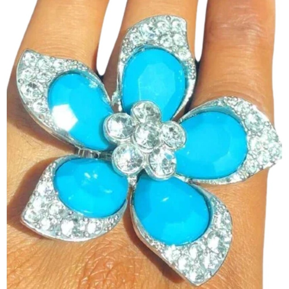 Sparkly Blue Flower Ring with Rhinestones Stretchy Band One Size Fits Most